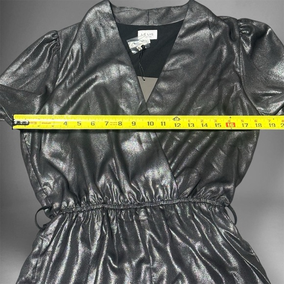 NWT Le Lis Metallic Silver Jumpsuit Sz S - Picture 8 of 12